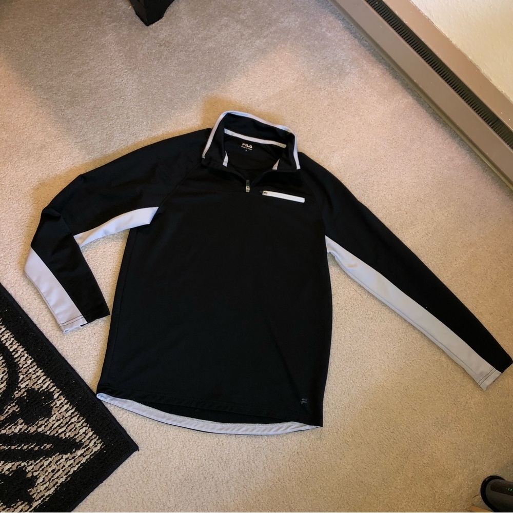 Black & Gray Lightweight FILA Pullover Long-Sleeve Shirt
